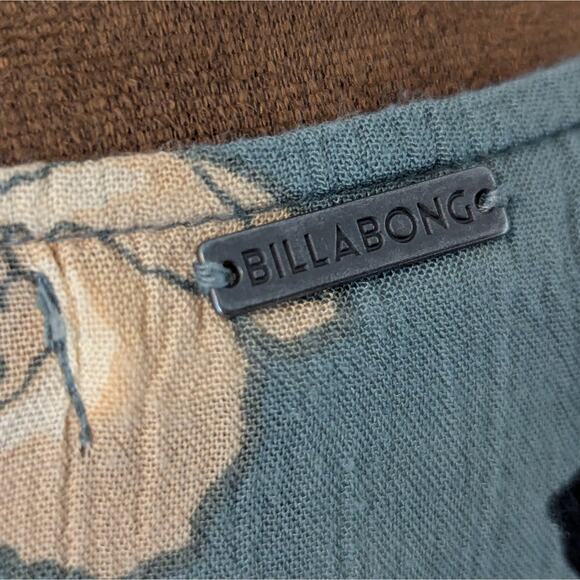 Billabong Your Love Skater Mini Dress In Sugar Pine Green Floral Flowy Rayon S - Picture 8 of 11